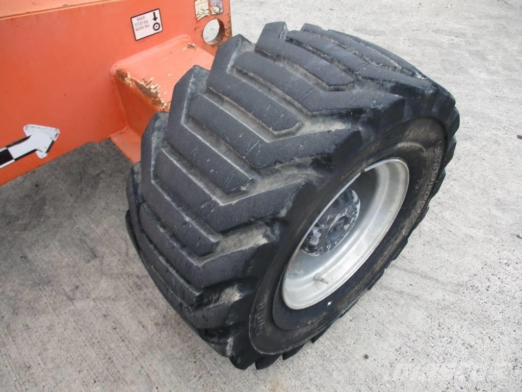 JLG 510 AJ (390) Pienikokoiset itseliikkuvat puominostimet