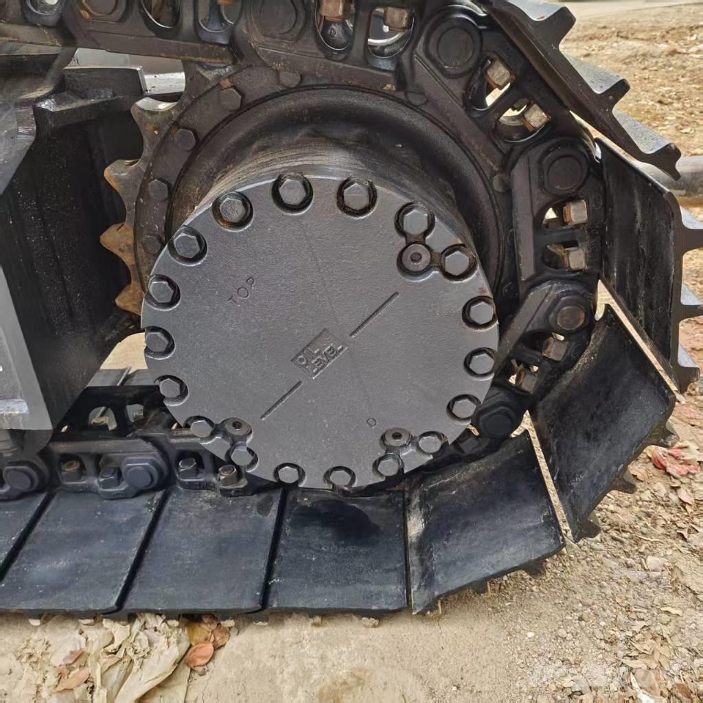 Komatsu PC 200-8 Telakaivukoneet