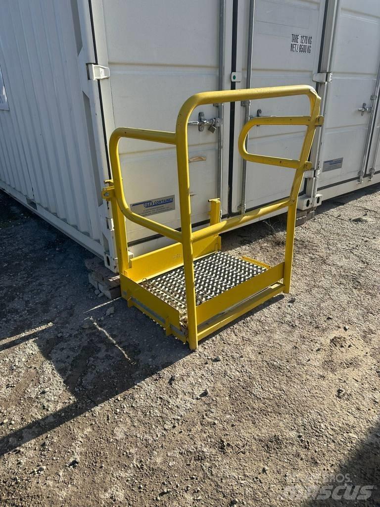 Keestrack K 3 Mobiiliseulat