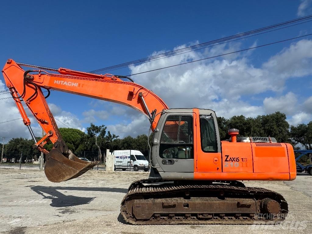 Hitachi ZX 210 Telakaivukoneet