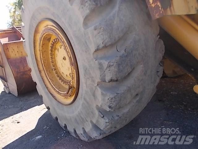Komatsu WA 600 Muut koneet
