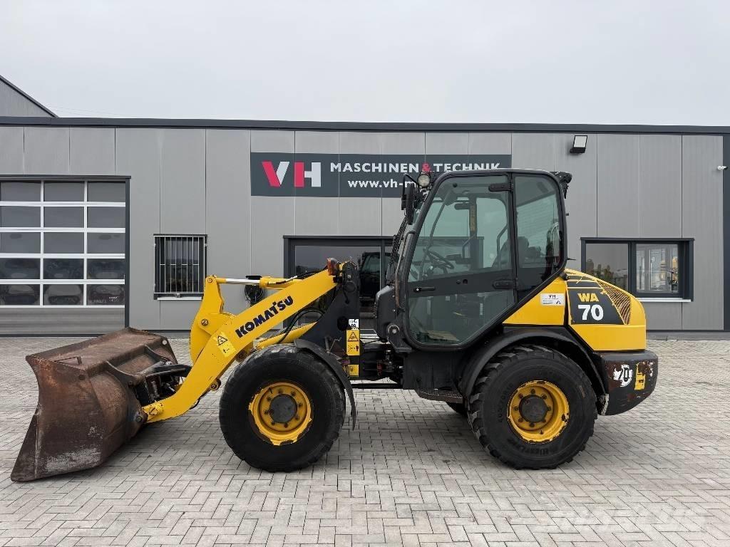 Komatsu WA 70-5 Pyöräkuormaajat