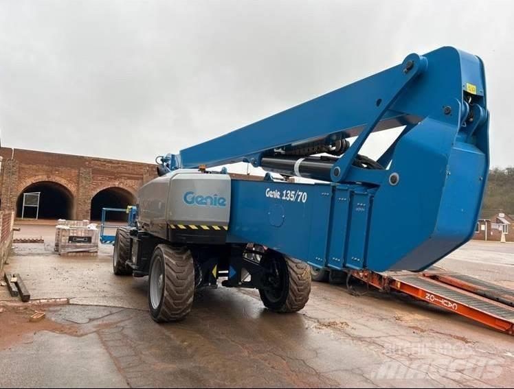 Genie ZX 135/70 Kuukulkijat