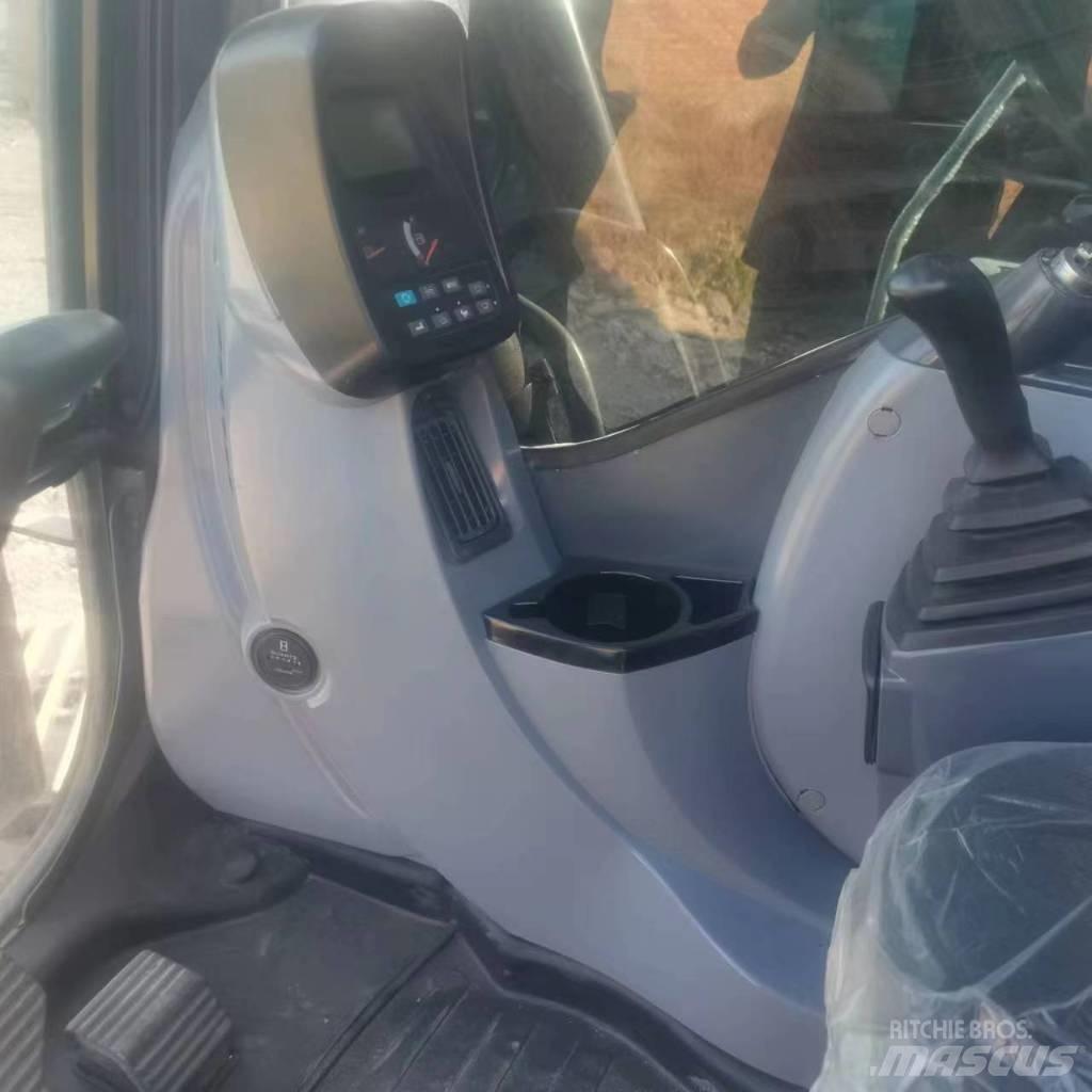 Kobelco 200 Telakaivukoneet