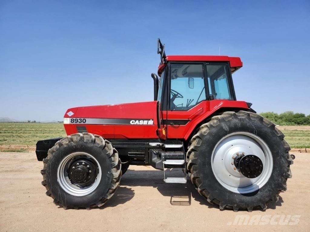Case IH 8930 Traktorit