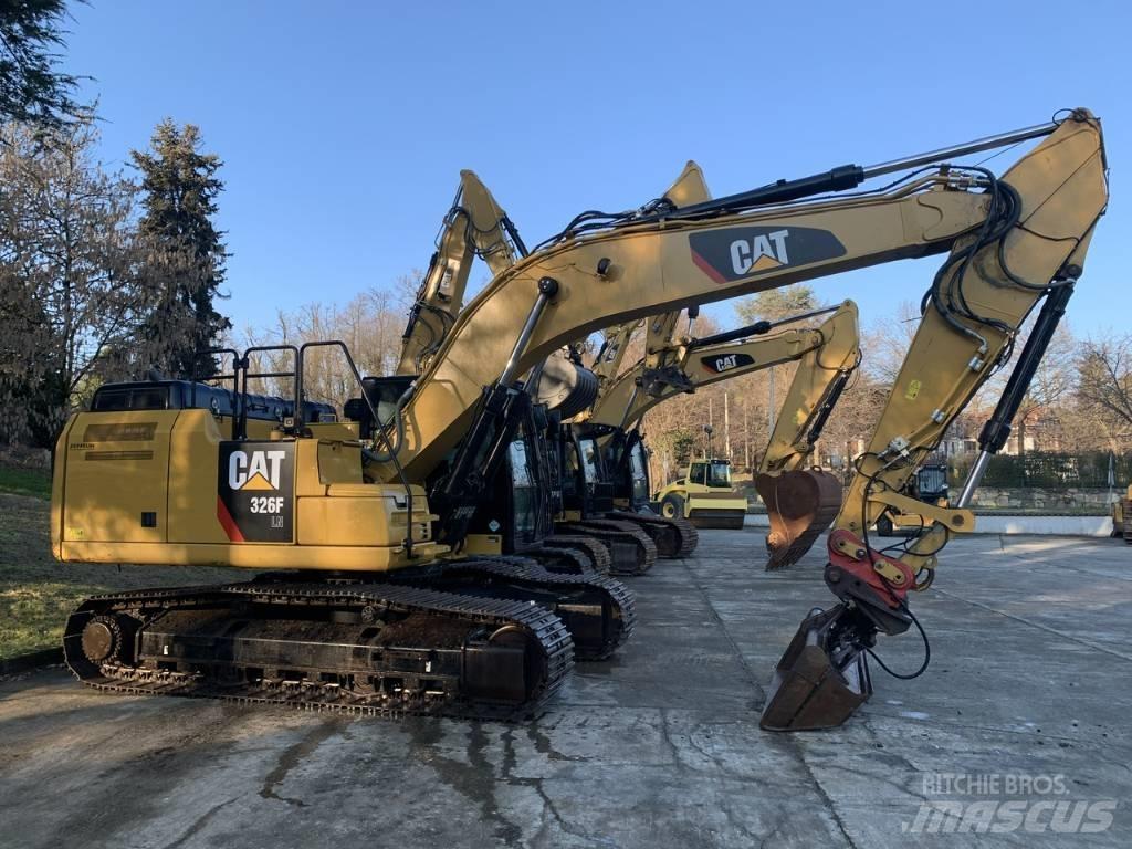 CAT 326 FL N Telakaivukoneet