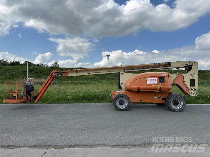 JLG 800AJ Kuukulkijat