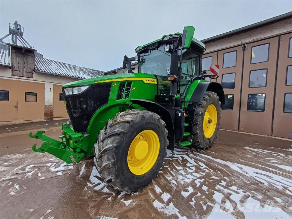 John Deere 7R 330 Traktorit
