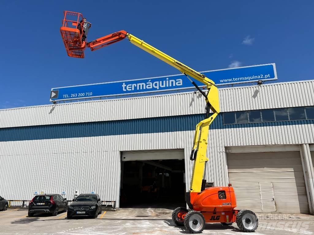 JLG 600 AJ Kuukulkijat