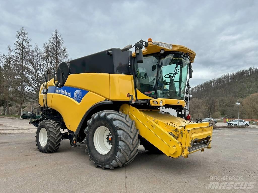 New Holland CX 8080 Leikkuupuimurit