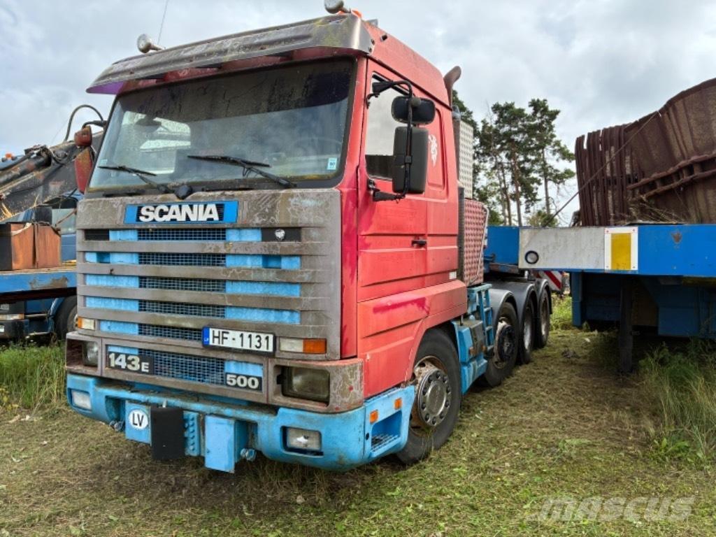 Scania R 143E Vetopöytäautot