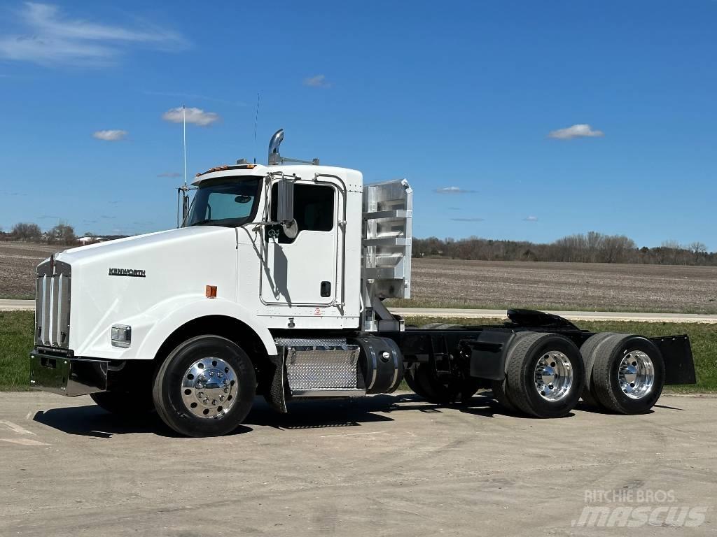 Kenworth T800 Vetopöytäautot