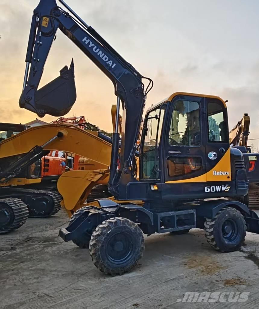 Hyundai R60W Pyöräkaivukoneet