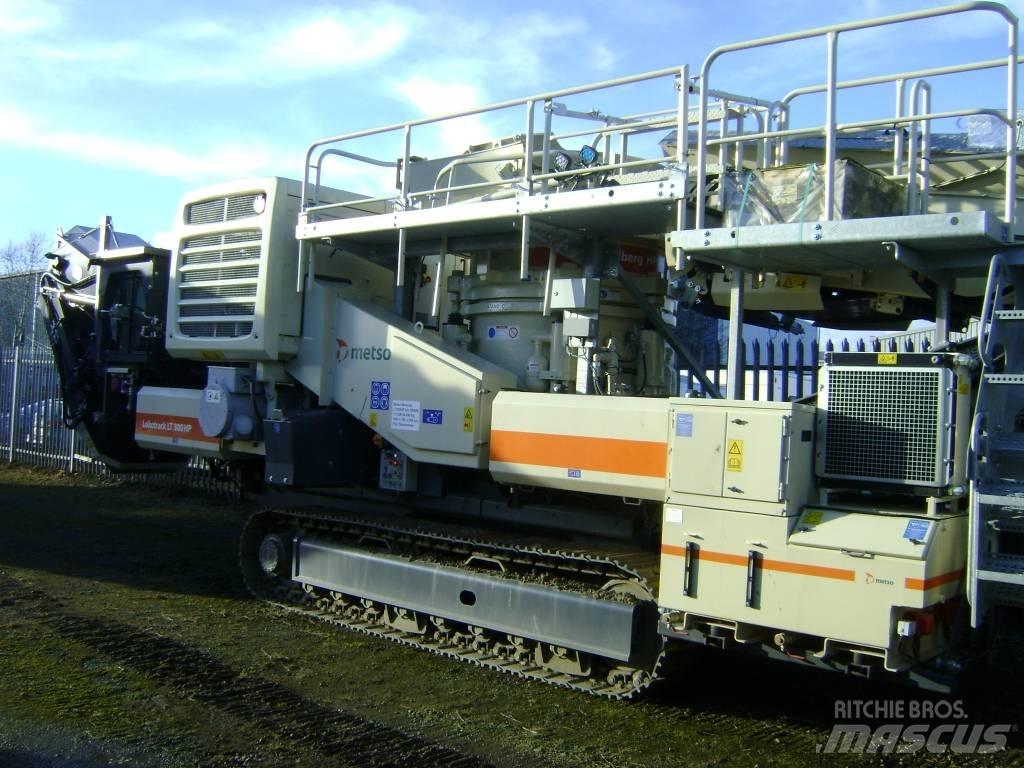 Metso LT 300 HP Mobiilimurskaimet