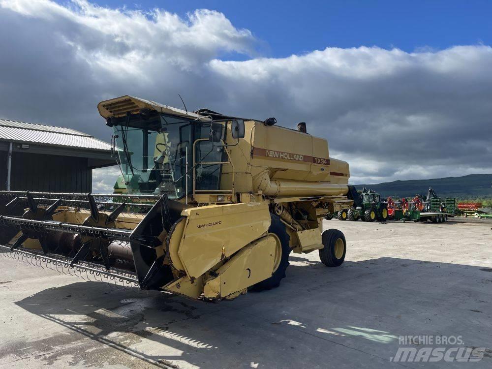 New Holland TX 34 Leikkuupuimurit