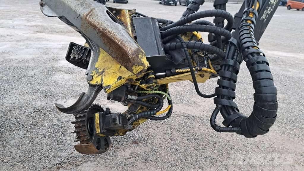 John Deere 1070 D Harvesterit