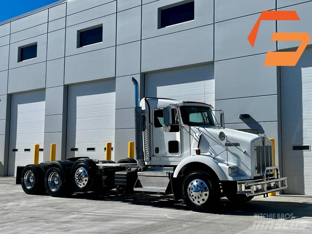 Kenworth T 800 Vetopöytäautot