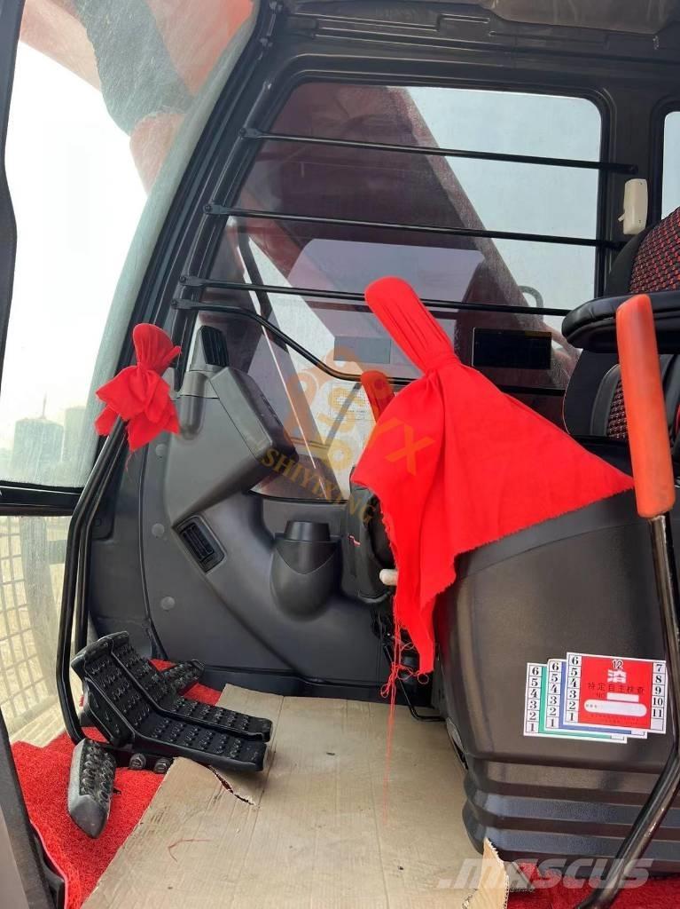 Hitachi ZX 200-3G Telakaivukoneet