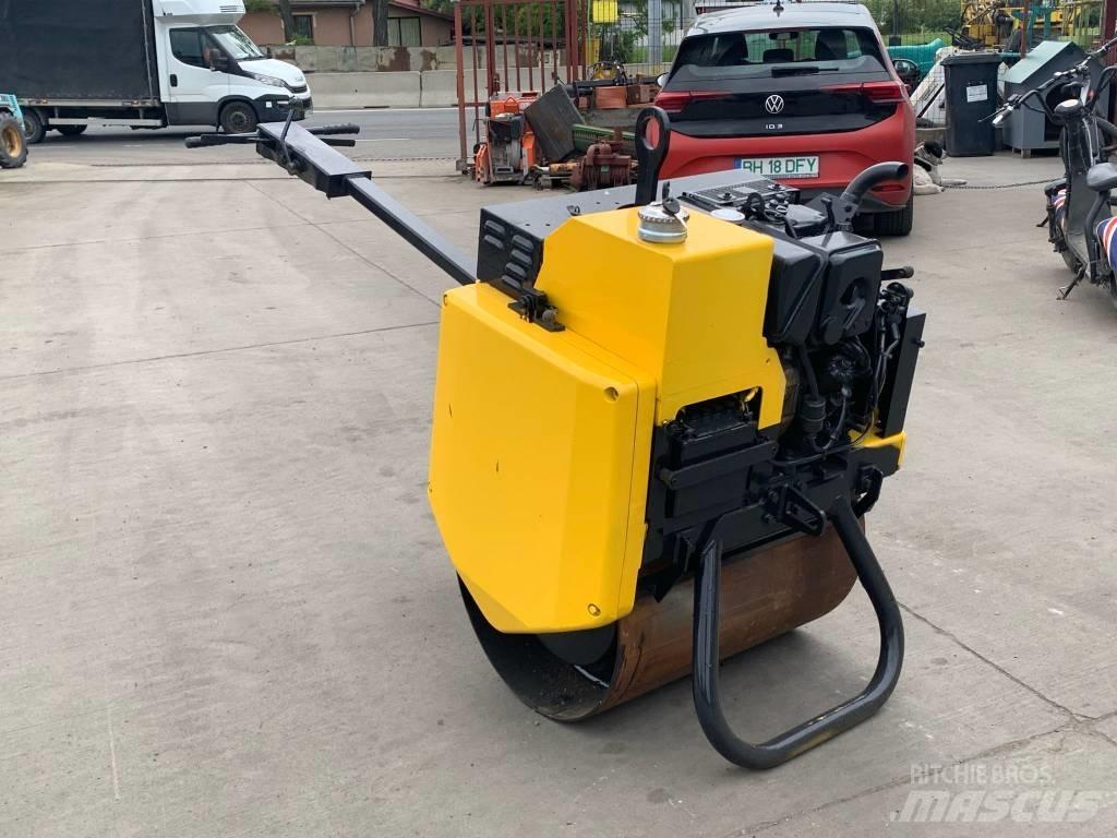 Mecalac MBR 71 Hinattavat jyrät