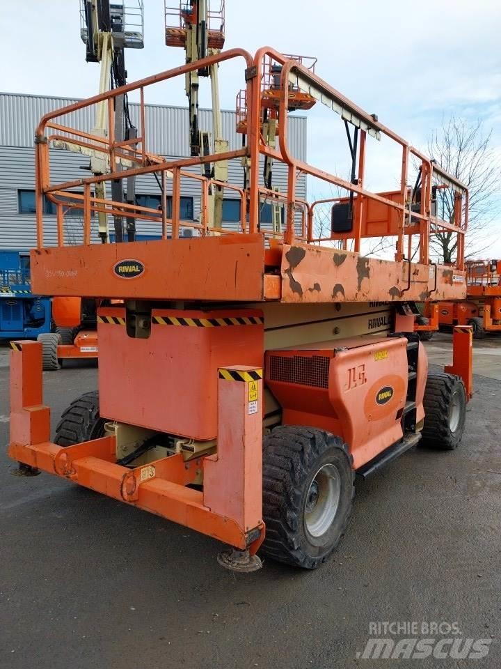 JLG 4394RT Saksilavat