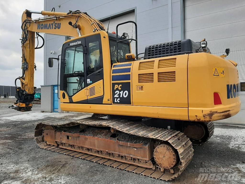Komatsu PC 210 LC-11 Telakaivukoneet