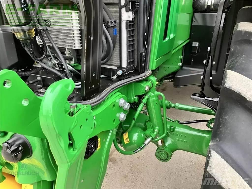 John Deere 6230 r Traktorit