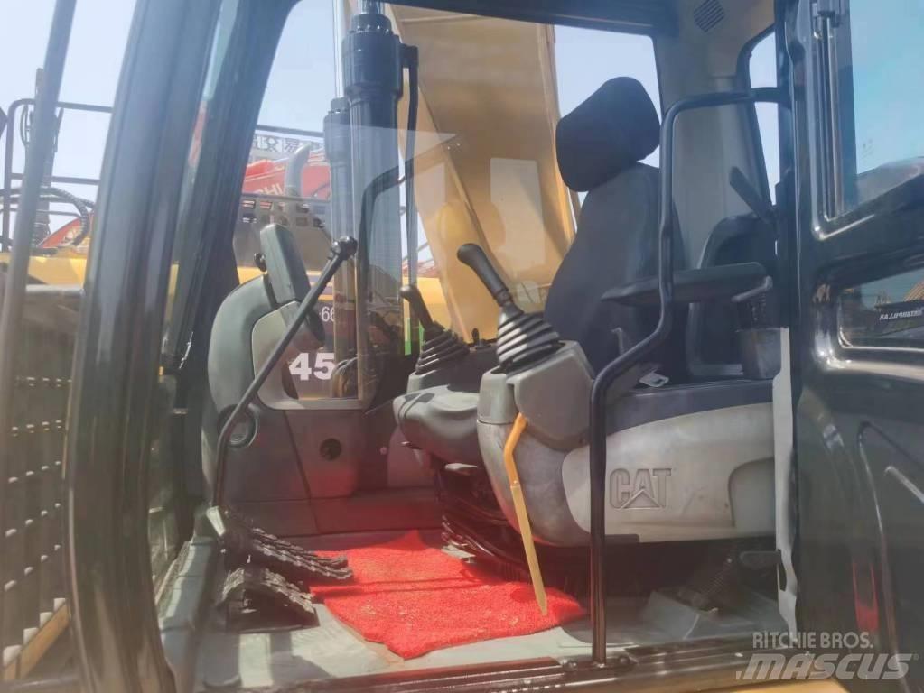 CAT 320 D Telakaivukoneet