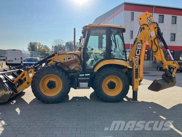 JCB 4 CX Pro Kaivurikuormaajat