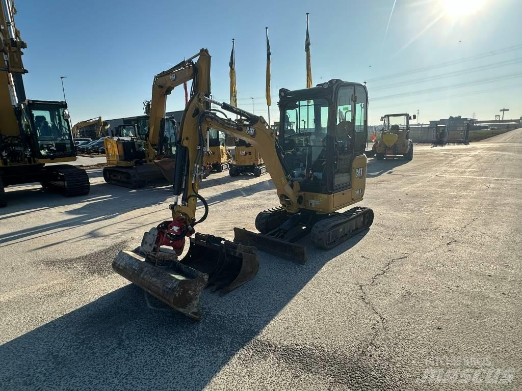 CAT 301.8 Minikaivukoneet < 7t