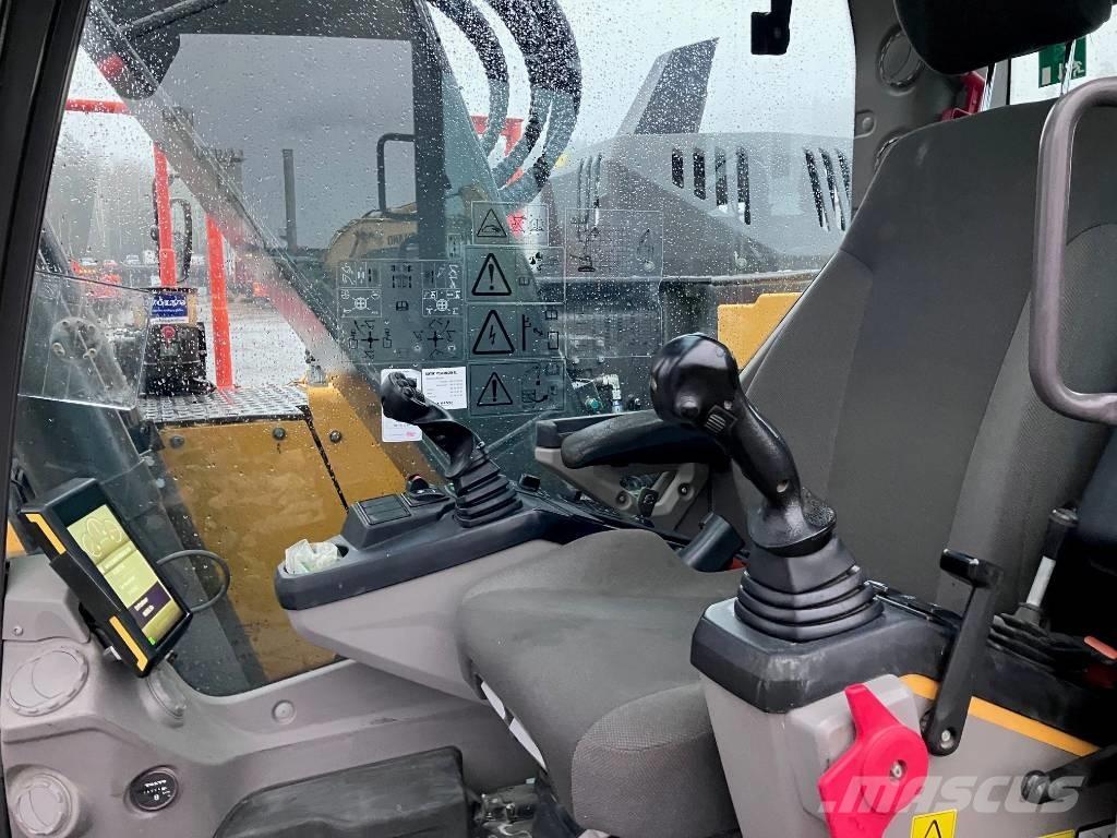 Volvo ECR235EL Blade Telakaivukoneet