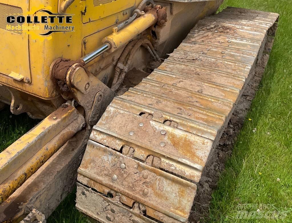Komatsu D 39 EX-22 Telaketjupuskutraktorit