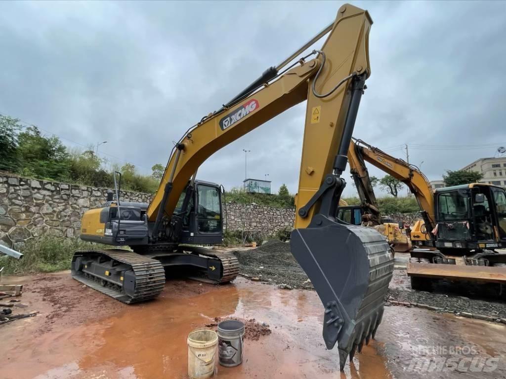 XCMG XE 200 DA Telakaivukoneet