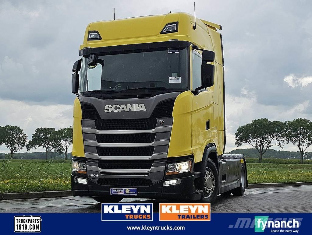 Scania S450 Vetopöytäautot