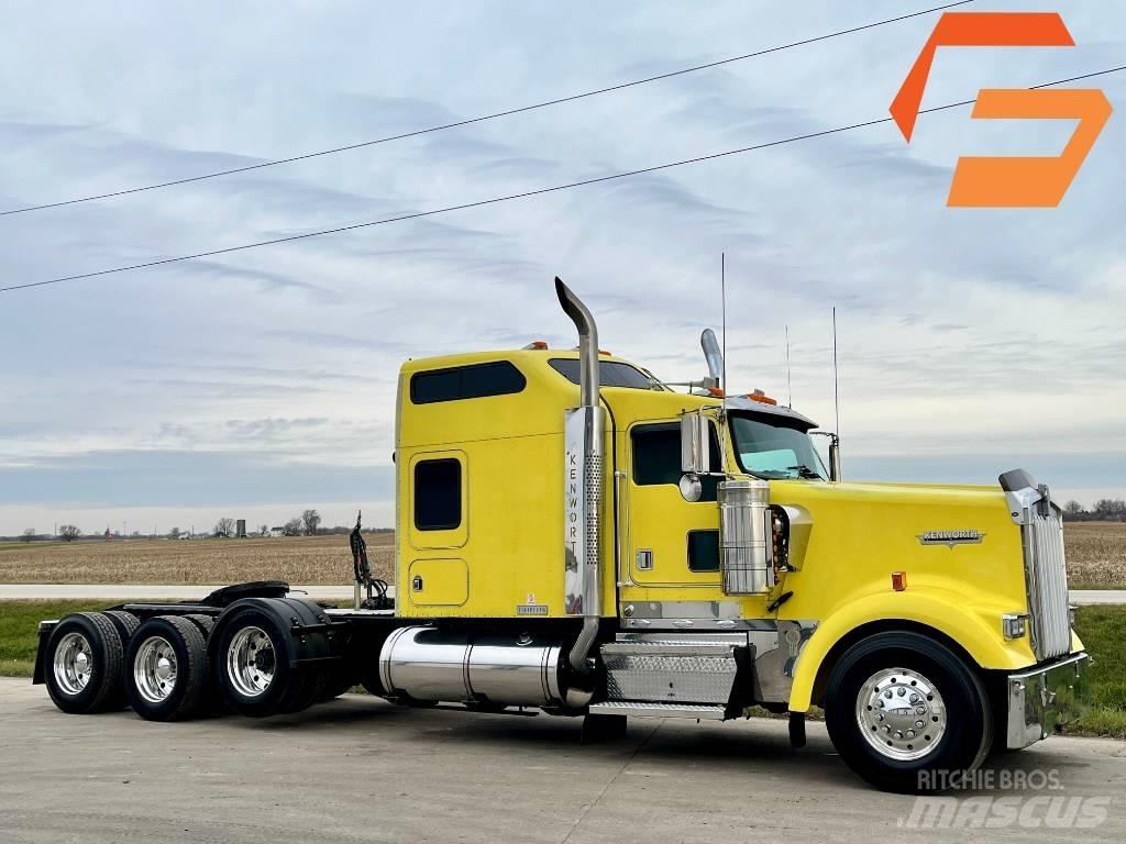 Kenworth W 900 Vetopöytäautot