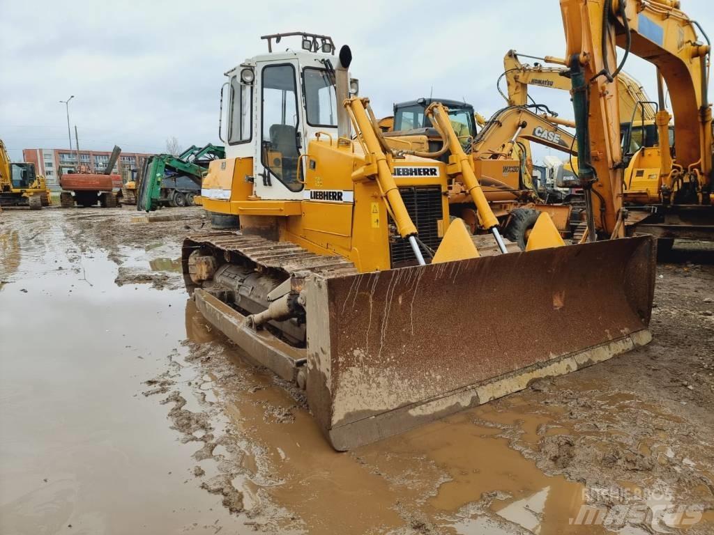 Liebherr PR 722 Telaketjupuskutraktorit