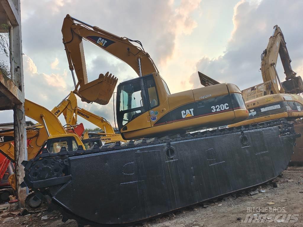 CAT 320 C Telakaivukoneet