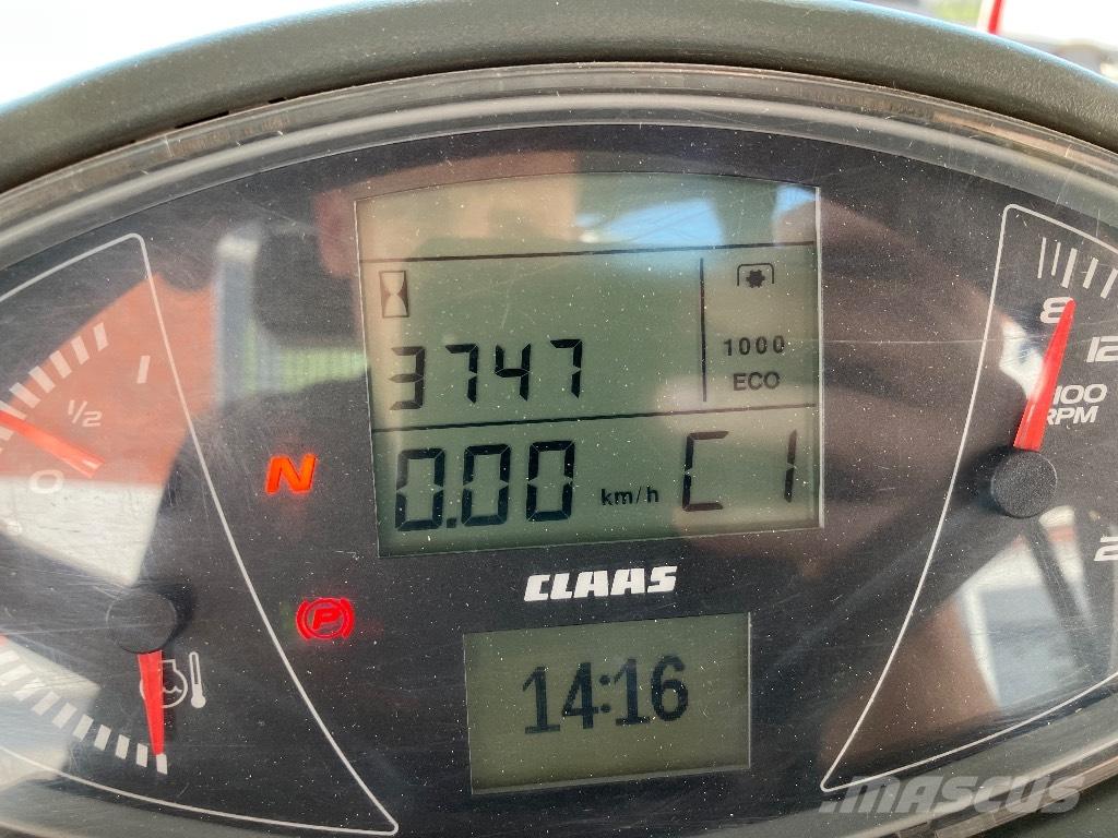 CLAAS Arion 640 CIS+ Traktorit