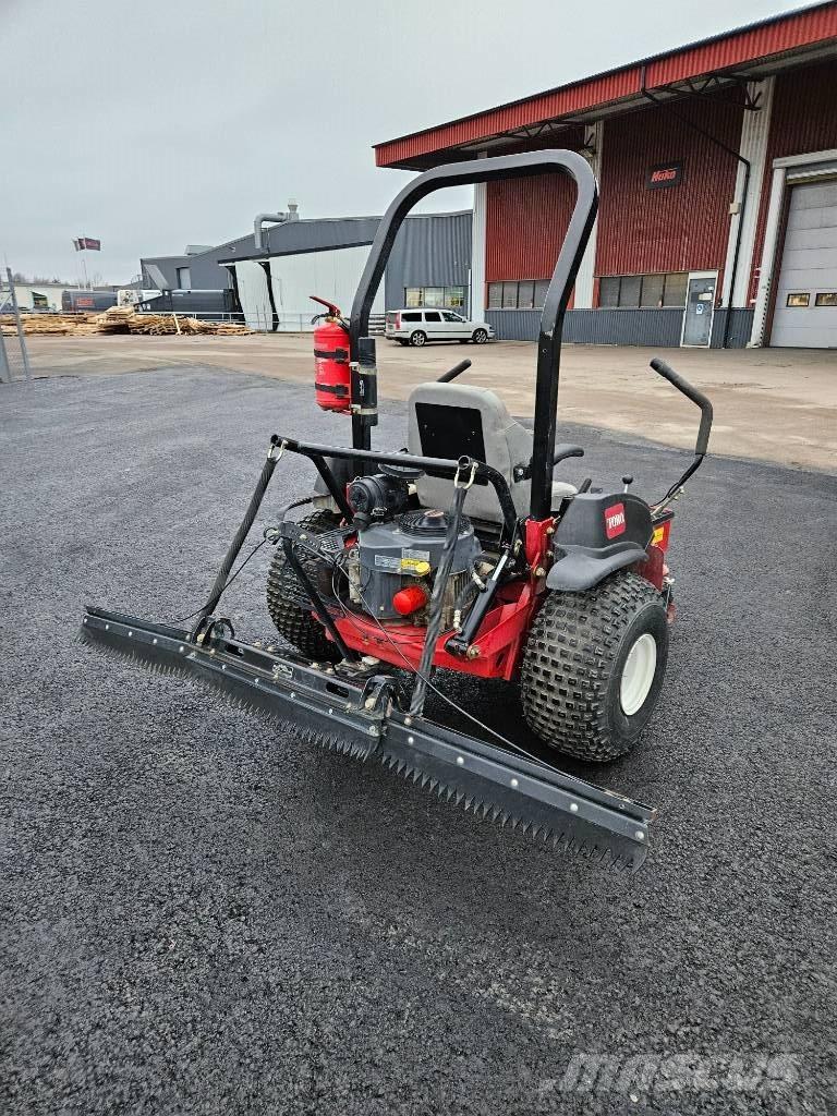 Toro SandPro2040Z Bunkkerikoneet