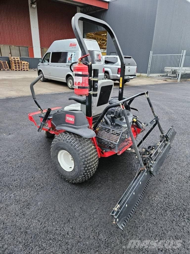 Toro SandPro2040Z Bunkkerikoneet