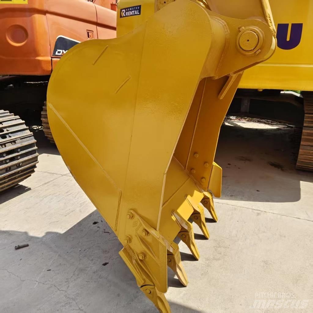 CAT 320 D Telakaivukoneet