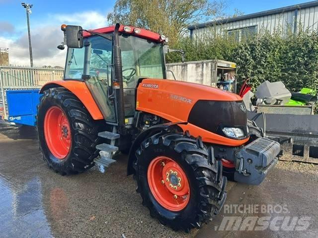 Kubota M130X Traktorit