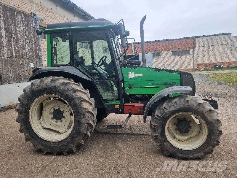 Valtra Valmet 900 Traktorit