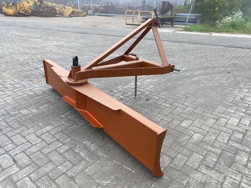  Grondschuif 2.5 M Lanat