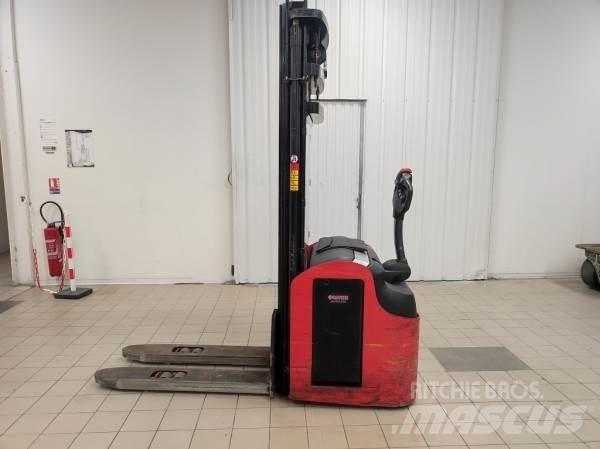 Manitou ES616 AC Ajettavat pinoamisvaunut