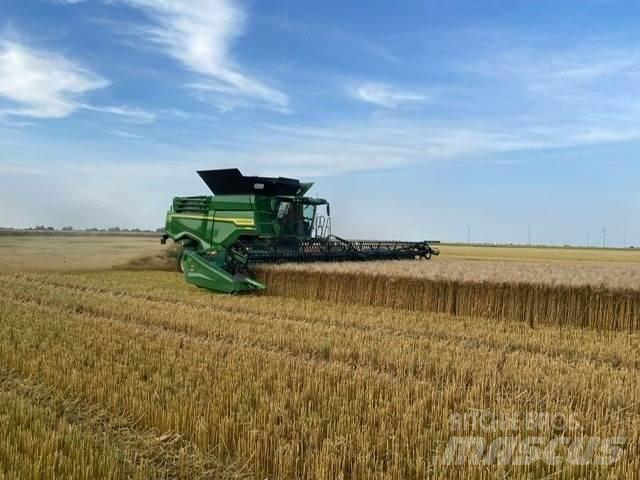 John Deere X9-1100 Leikkuupuimurit