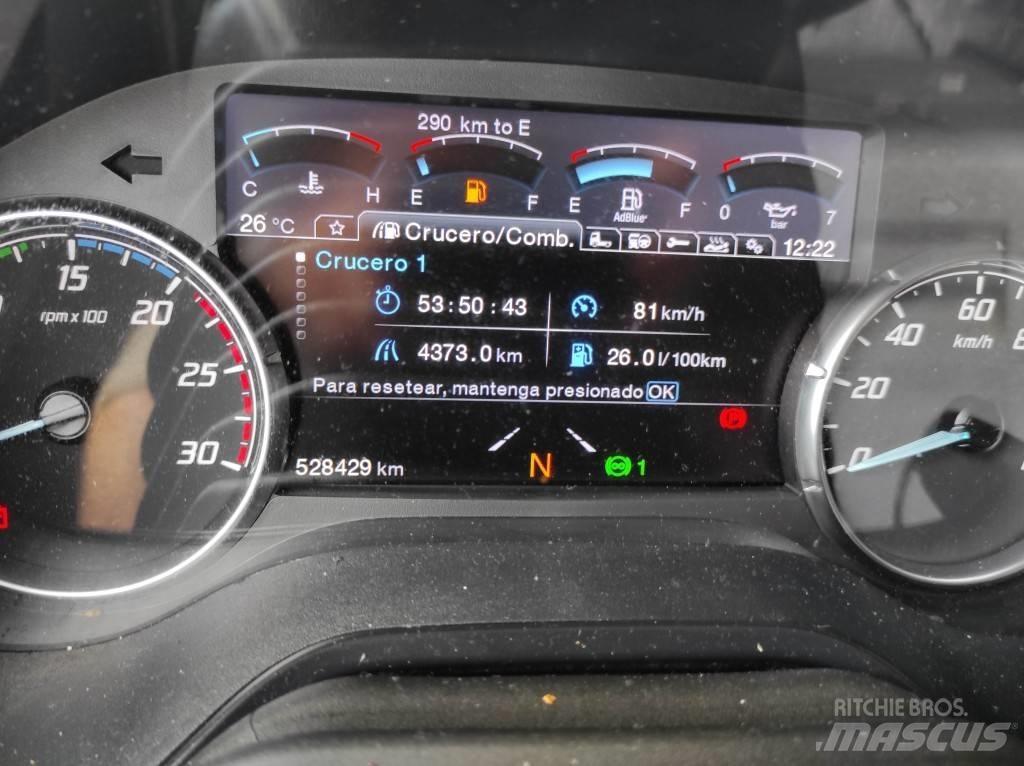 Ford F-MAX 500 Vetopöytäautot