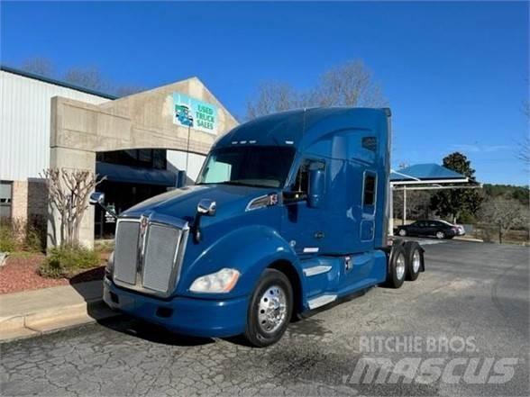 Kenworth T680 Vetopöytäautot