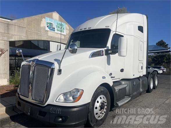 Kenworth T680 Vetopöytäautot