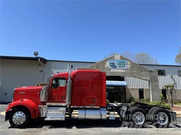Kenworth W900L Muut koneet