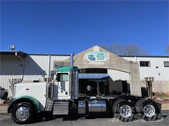 Peterbilt 389 Vetopöytäautot